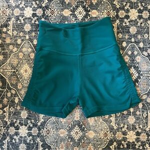 Wilo the Label Ruched Bike Shorts - Everlade XS